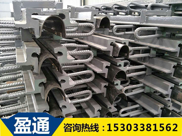 橋梁伸縮縫